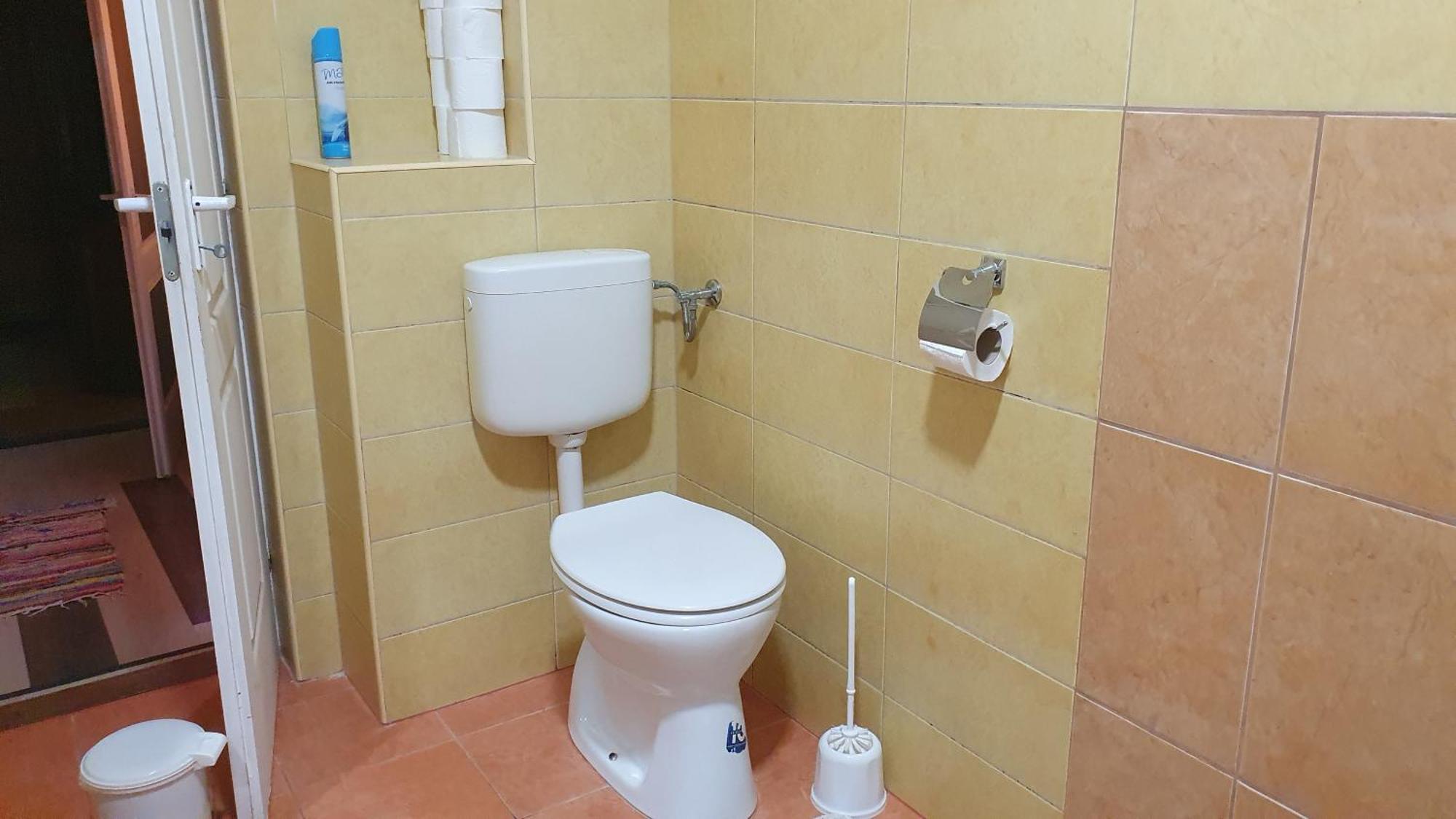 Ruttkai Vendégház Székesfehérvár Exterior foto
