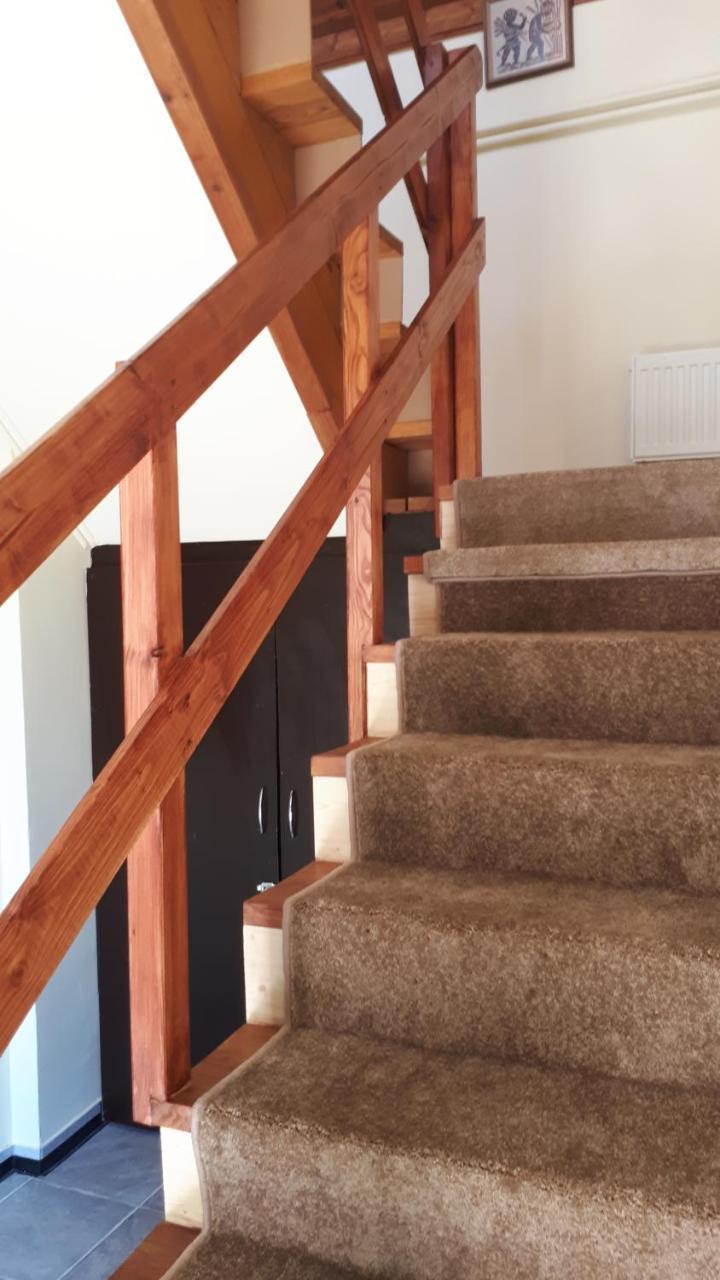 Ruttkai Vendégház Székesfehérvár Exterior foto